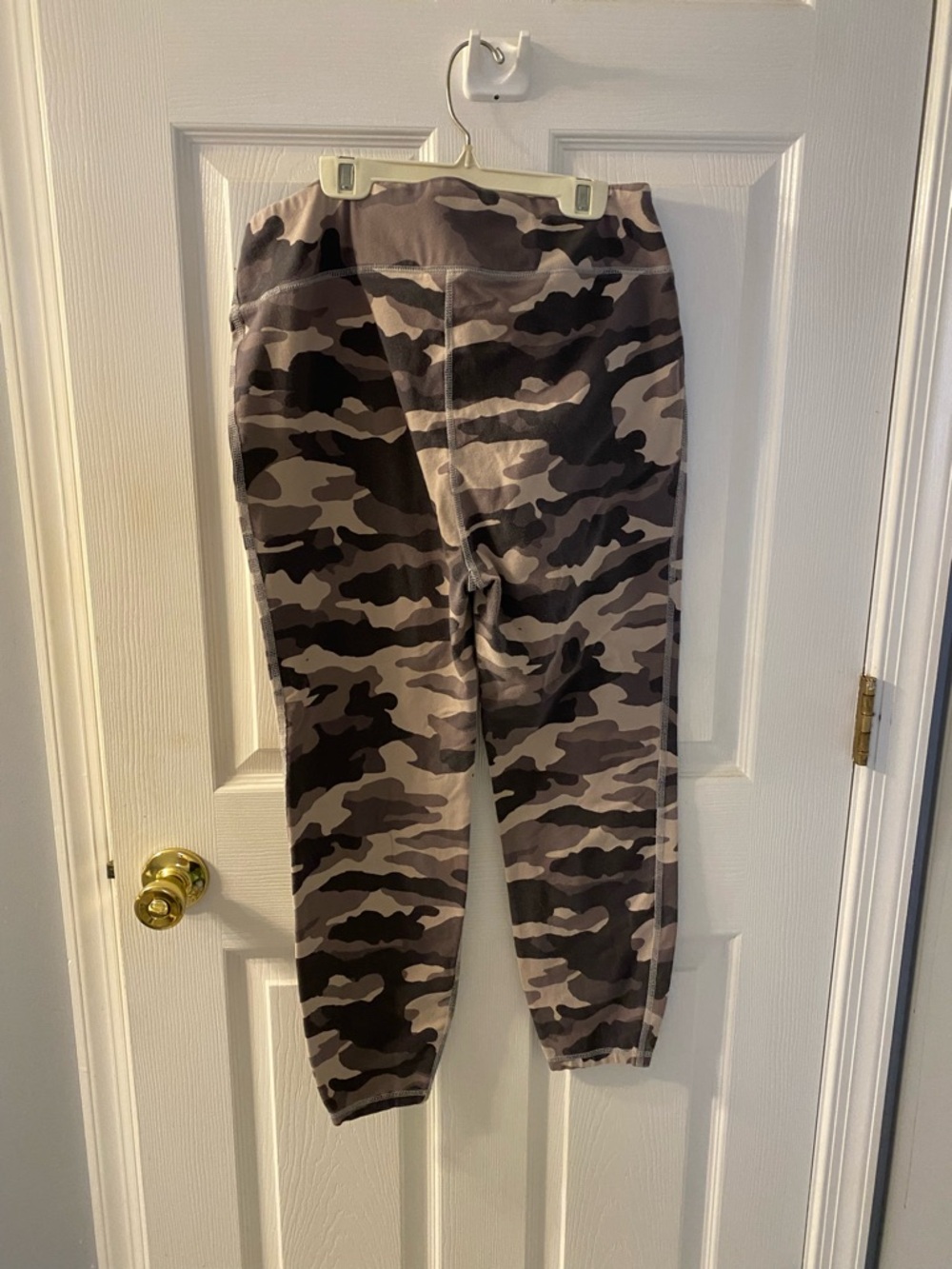 Womens tCamo leggings Pants
